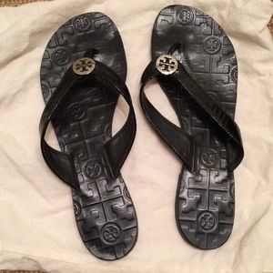Tory Burch Thora Size 8